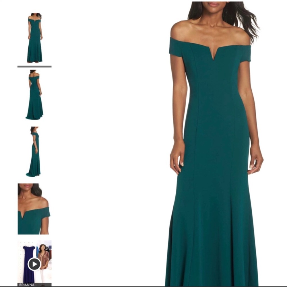 Vince Camuto emerald off shoulder gown